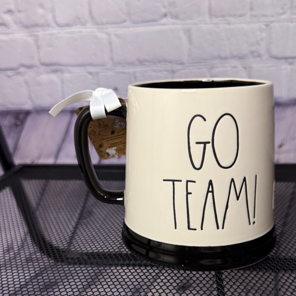 Rae Dunn Peanuts “Go Team” Mug - Picture 3 of 4